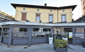 Apartment Duomo Mansarda By Interhome